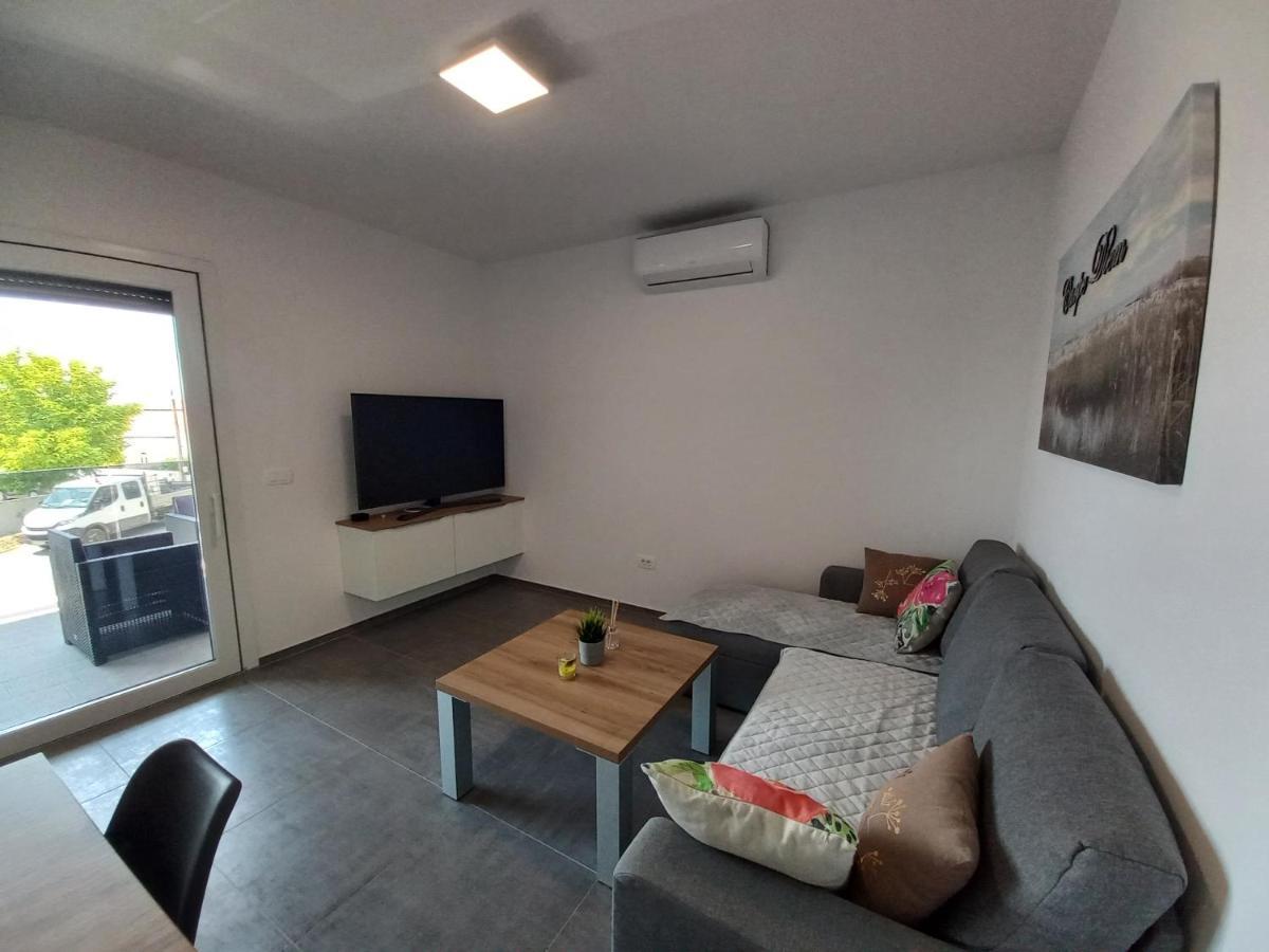 Apartment Martina Вир Екстер'єр фото