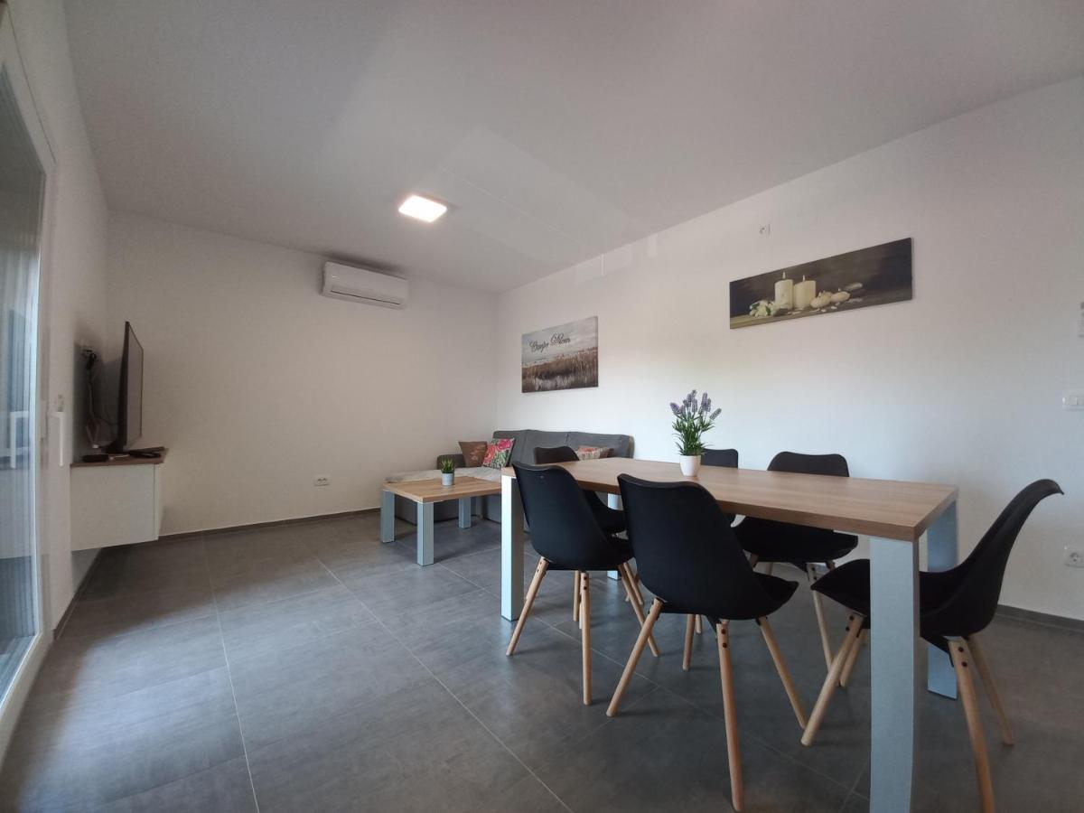 Apartment Martina Вир Екстер'єр фото